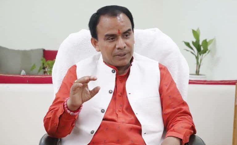 सूबे में एनसीसी कैडेट्स का धुलाई भत्ता हुआ चार गुना: डॉ. धन सिंह रावत सूबे में एनसीसी कैडेट्स का धुलाई भत्ता हुआ चार गुना: डॉ. धन सिंह रावत