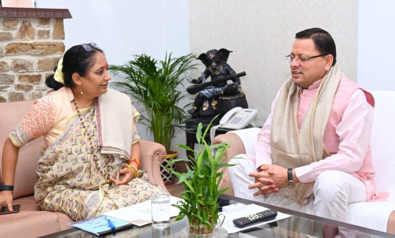 विधानसभा अध्यक्ष ने की मुख्यमंत्री से मुलाकात विधानसभा अध्यक्ष ने की मुख्यमंत्री से मुलाकात