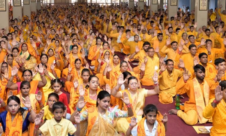 मन का संताप हरती हैं माता गायत्री : डॉ प्रणव मन का संताप हरती हैं माता गायत्री : डॉ प्रणव