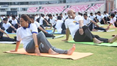 कैबिनेट मंत्री रेखा आर्या ने अंतर्राष्ट्रीय योग दिवस के अवसर पर किया योग,