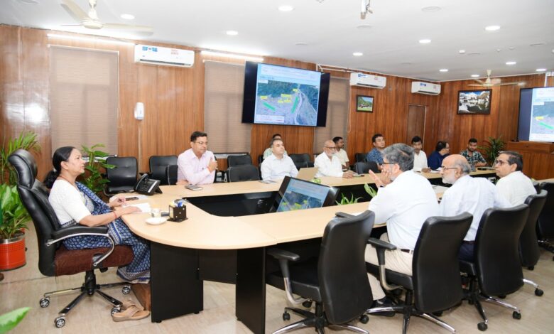 हल्द्वानी शहर की ट्रैफिक समस्या का समाधान हल्द्वानी शहर की ट्रैफिक समस्या का समाधान