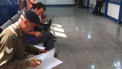 चमोली पुलिस ने चलाया बैकों में चेकिंग अभियान