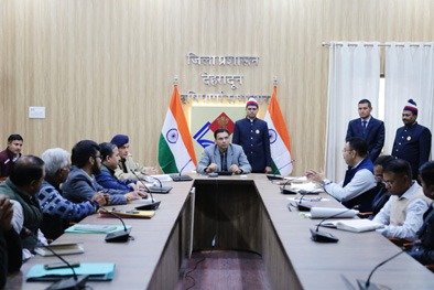 रेखीय विभागों की नही सुनी डीएम ने कोई तकरीर रेखीय विभागों की नही सुनी डीएम ने कोई तकरीर