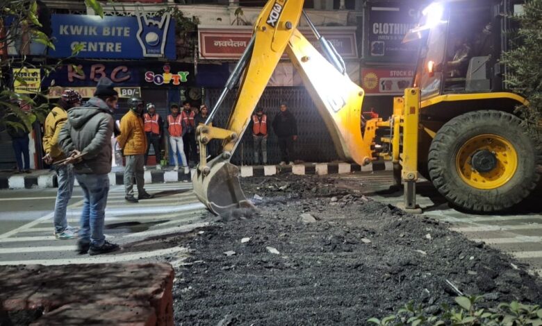 स्पीड ब्रेकर प्रकरण में अपडेट स्पीड ब्रेकर प्रकरण में अपडेट