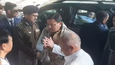 हल्द्वानी पहुंचे सीएम धामी, जाना घायलों का हाल