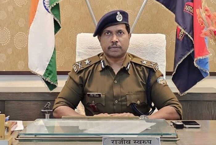लापरवाही बरतने पर आईजी गढ़वाल ने किया थानाध्यक्ष क्लेमेन्टॉउन को संस्पेंड लापरवाही बरतने पर आईजी गढ़वाल ने किया थानाध्यक्ष क्लेमेन्टॉउन को संस्पेंड