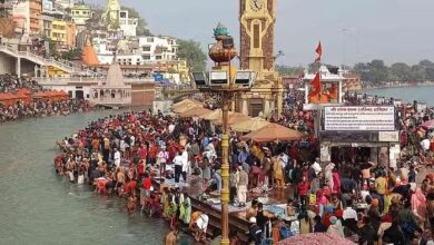 सोमावती अमावस्या पर हरिद्वार में उमड़ी श्रद्धाुलओं की भारी भीड़