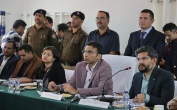 सामुदायिक स्वास्थ्य केंद्र सहिया में  डीएम ने दी अल्ट्रासाउंड मशीन, हफ्ते में दो बार बैठेंगे रेडियोलॉजिस्