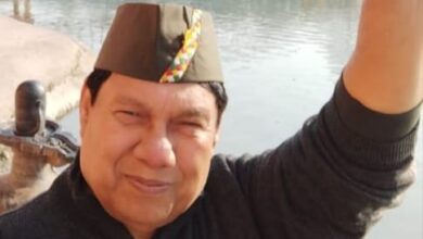 राज्य आंदोलनकारियों को सड़क छाप बताने के लिए महेंद्र भट्ट माफी मांगे : धीरेंद्र प्रताप
